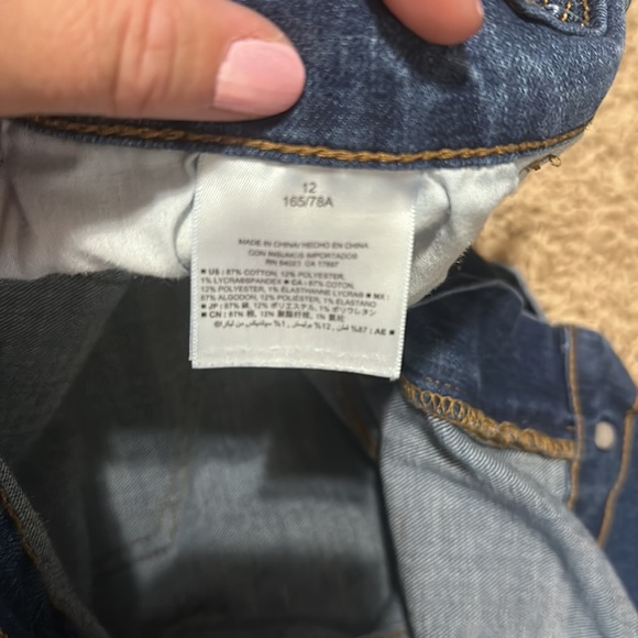 Old Navy Dark denim shorts - Picture 3 of 3